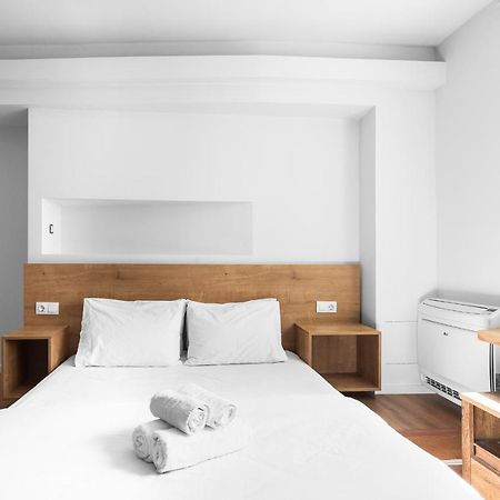 Civilian Boutique Apartments, Nilie Hospitality Mgmt Thessaloniki Exterior photo